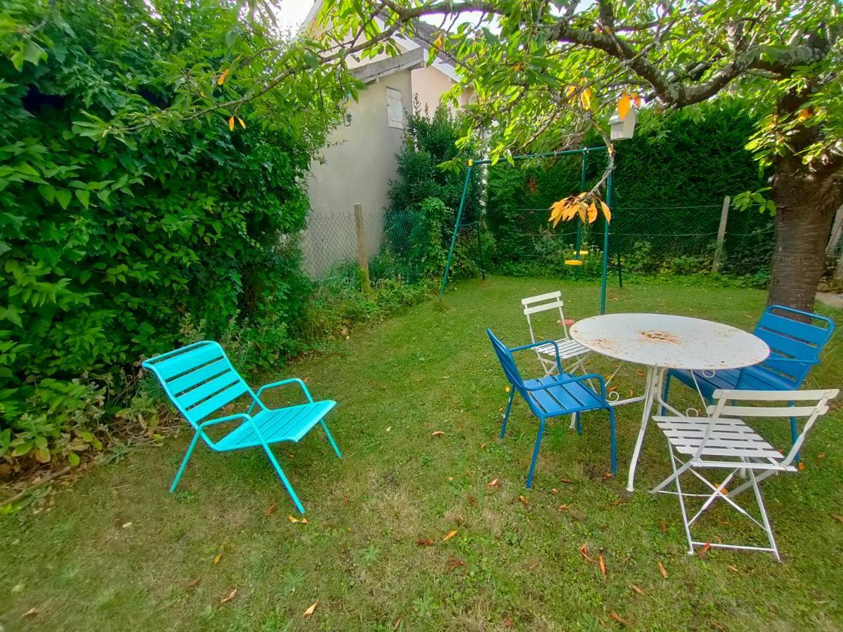 Maison D'Hotes Les Roses Tremieres サクレー エクステリア 写真